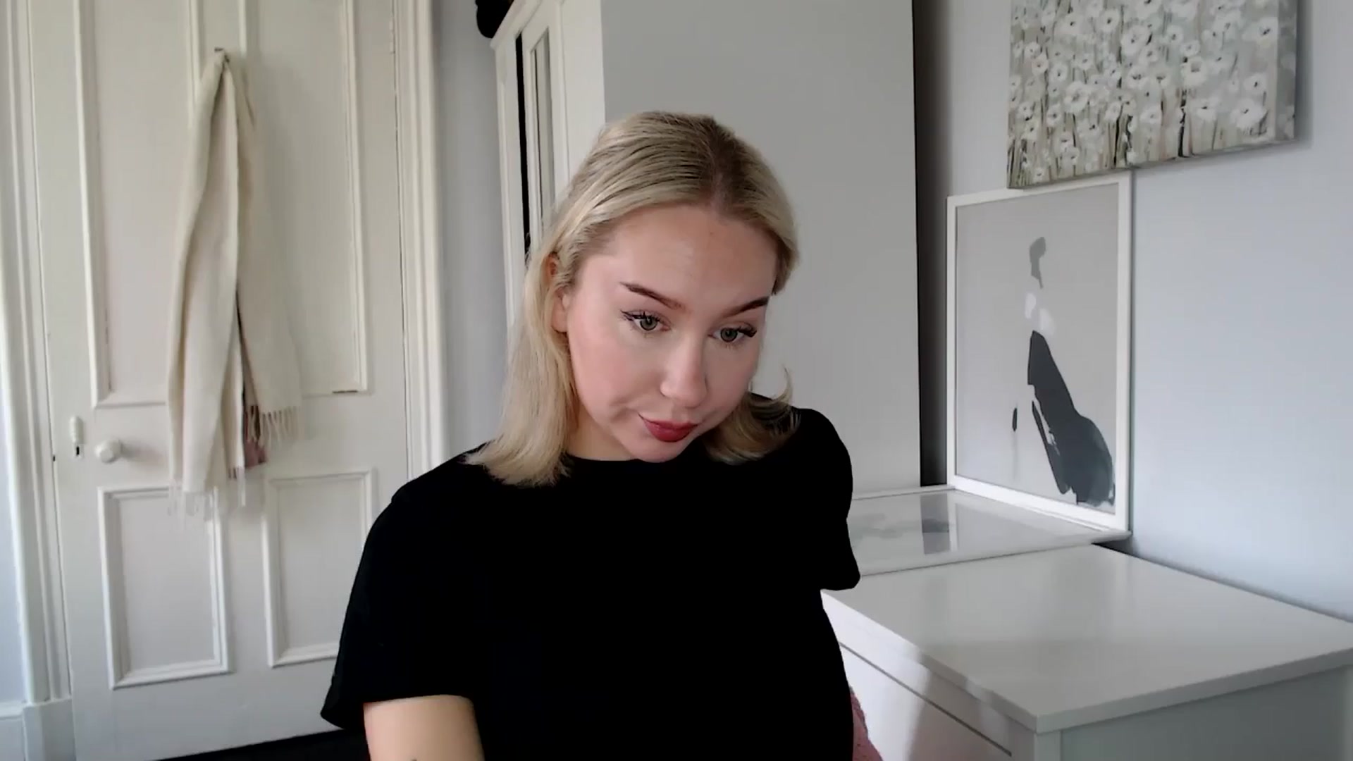Gallery image thumbnail from British_Cutie's myfreecams stream on, 03/25/2025, 09:55 image 1 of 20