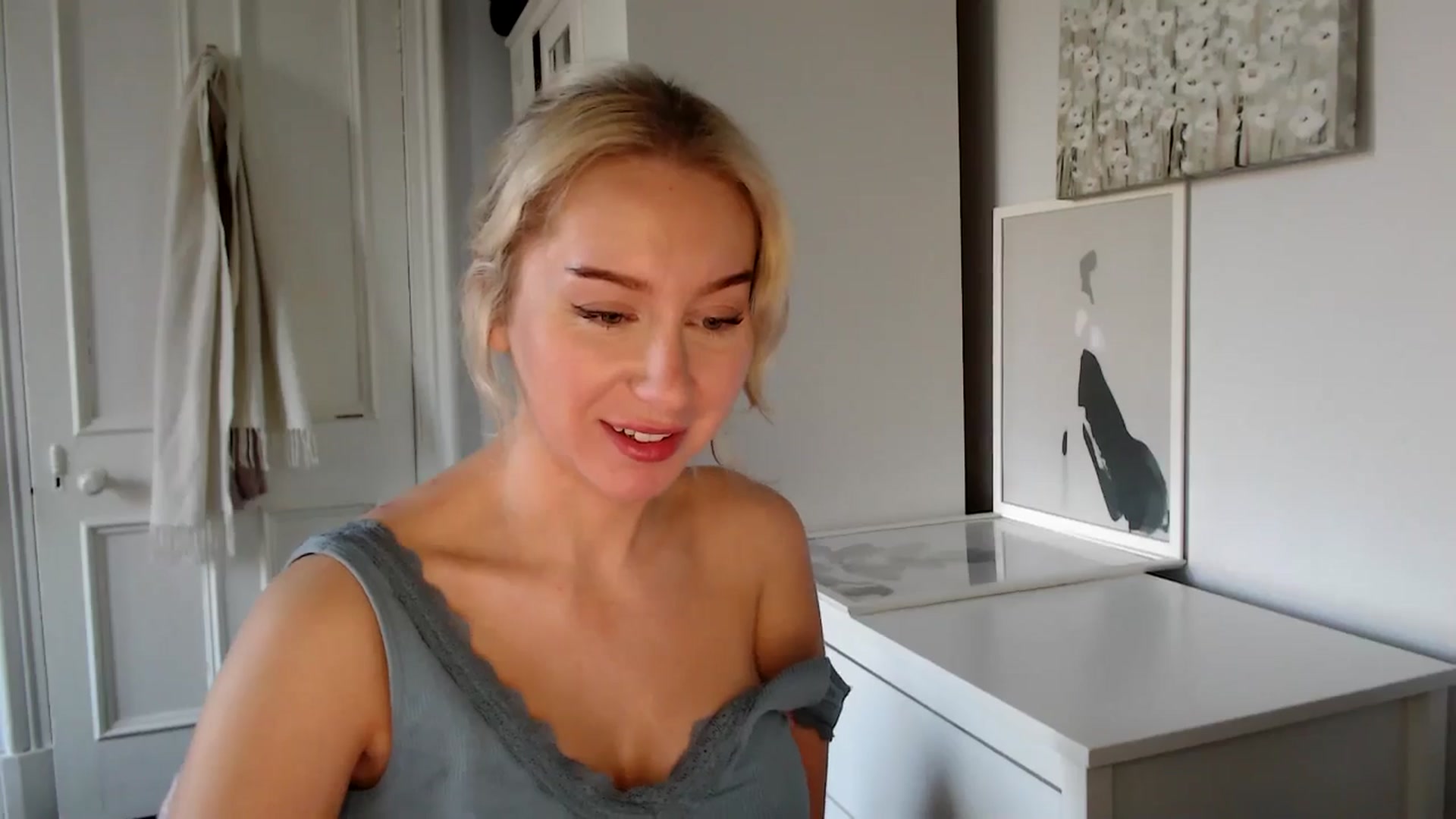 Gallery image thumbnail from British_Cutie's myfreecams stream on, 03/25/2025, 17:08 image 18 of 20