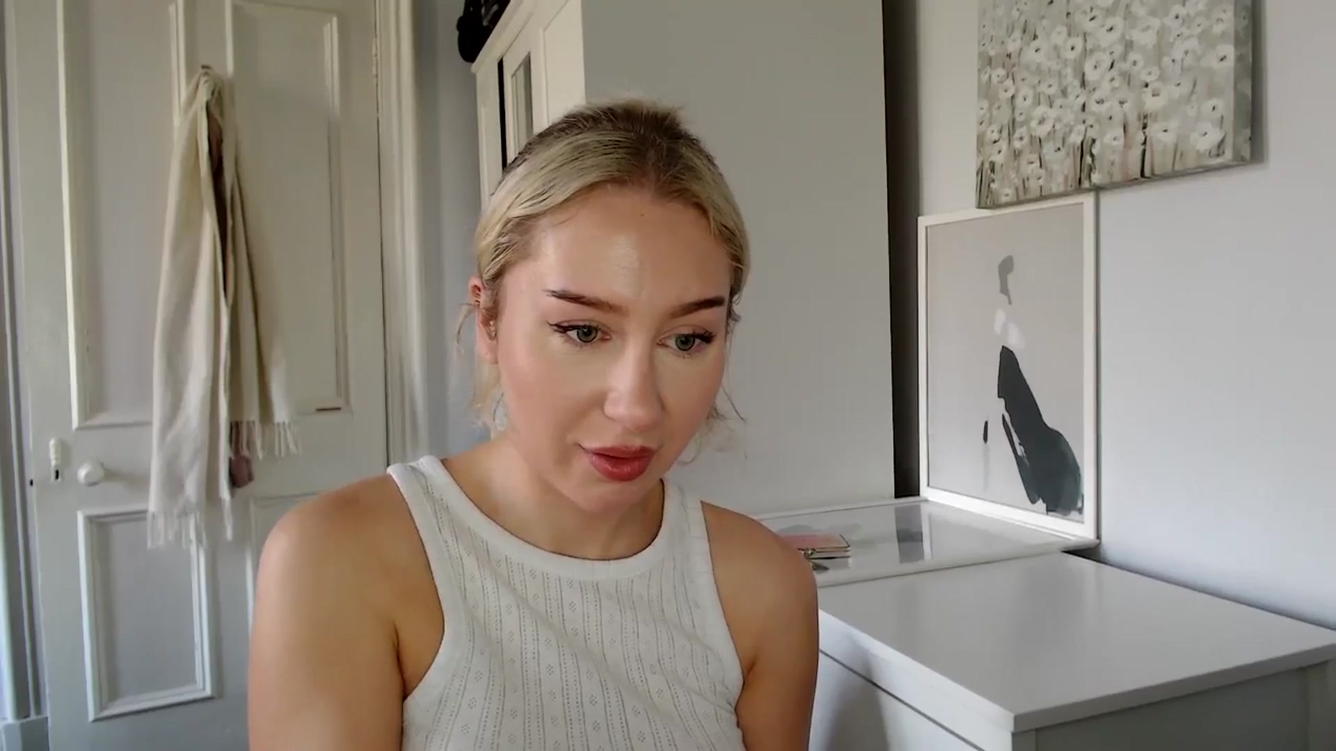 Gallery image thumbnail from British_Cutie's myfreecams stream on, 03/26/2025, 13:56 image 7 of 20