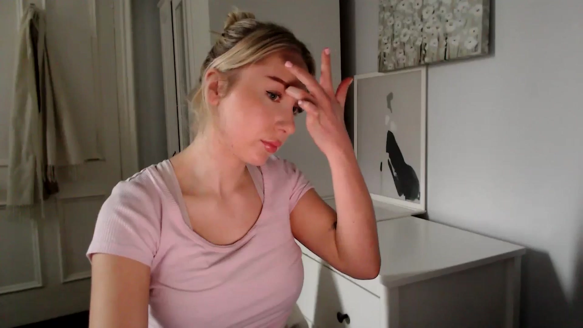 Gallery image thumbnail from British_Cutie's myfreecams stream on, 03/27/2025, 15:17 image 13 of 20