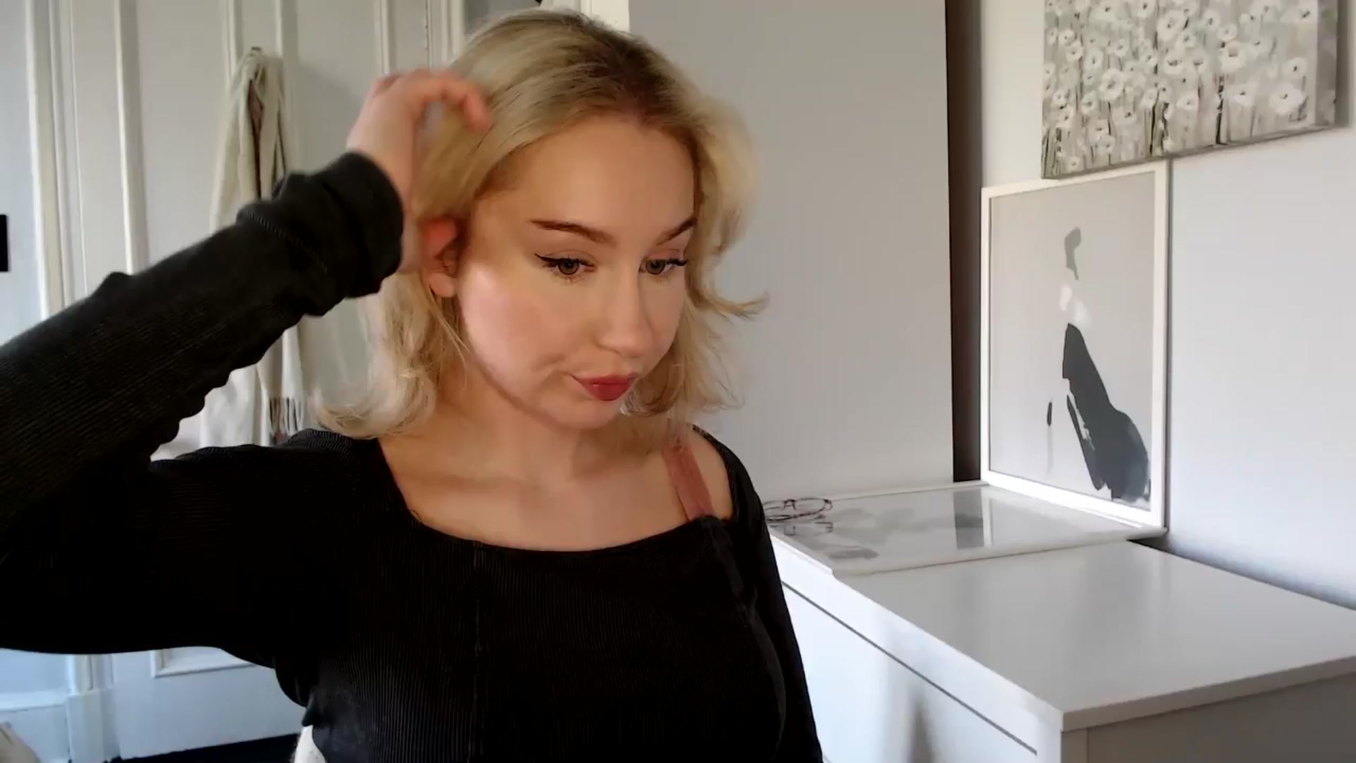 Gallery image thumbnail from British_Cutie's myfreecams stream on, 03/28/2025, 14:48 image 1 of 20