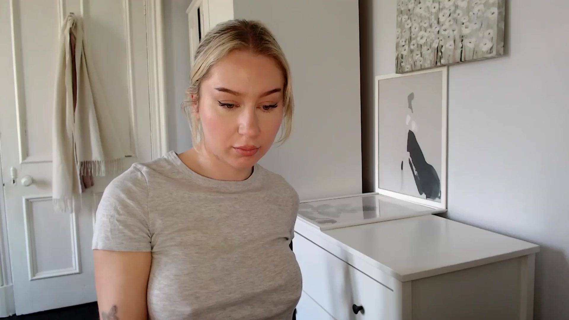 Gallery image thumbnail from British_Cutie's myfreecams stream on, 03/31/2025, 11:39 image 9 of 20