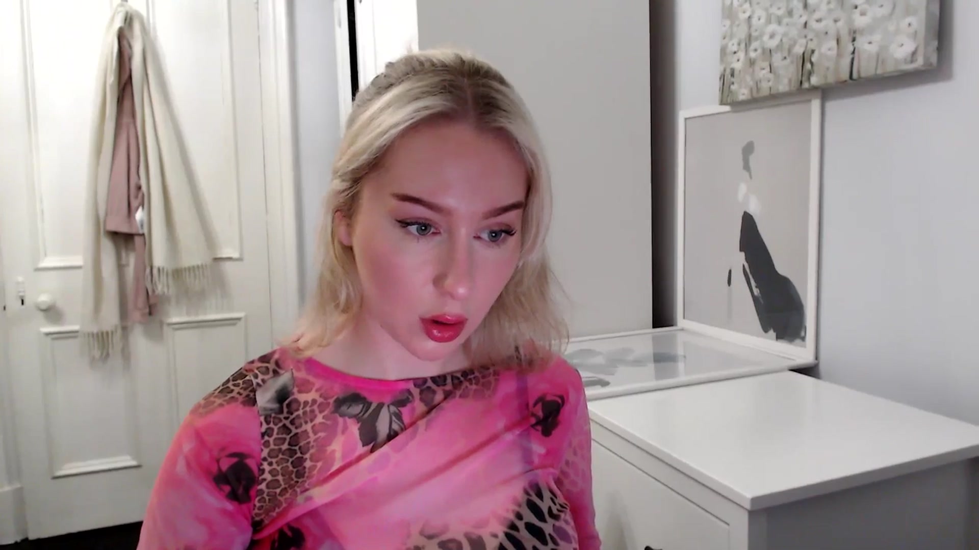 Gallery image thumbnail from British_Cutie's myfreecams stream on, 03/31/2025, 21:35 image 7 of 20