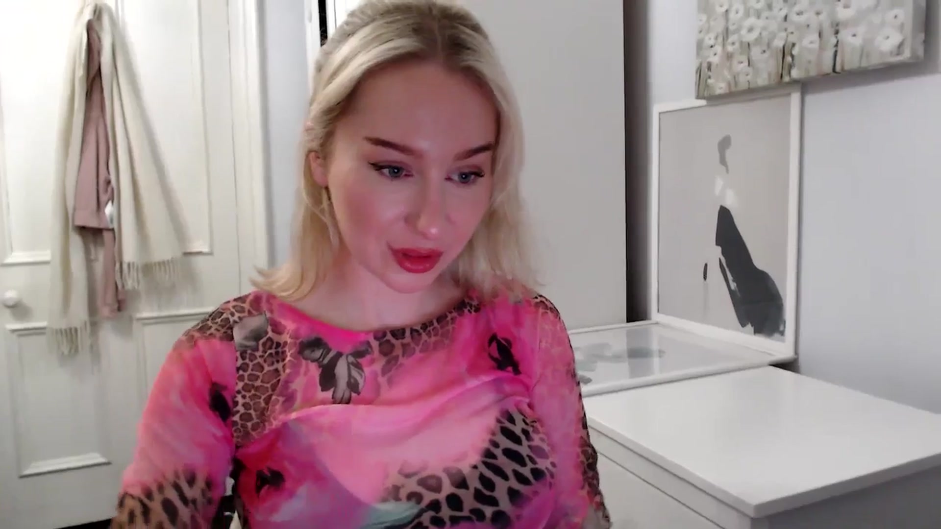 Gallery image thumbnail from British_Cutie's myfreecams stream on, 03/31/2025, 21:35 image 4 of 20