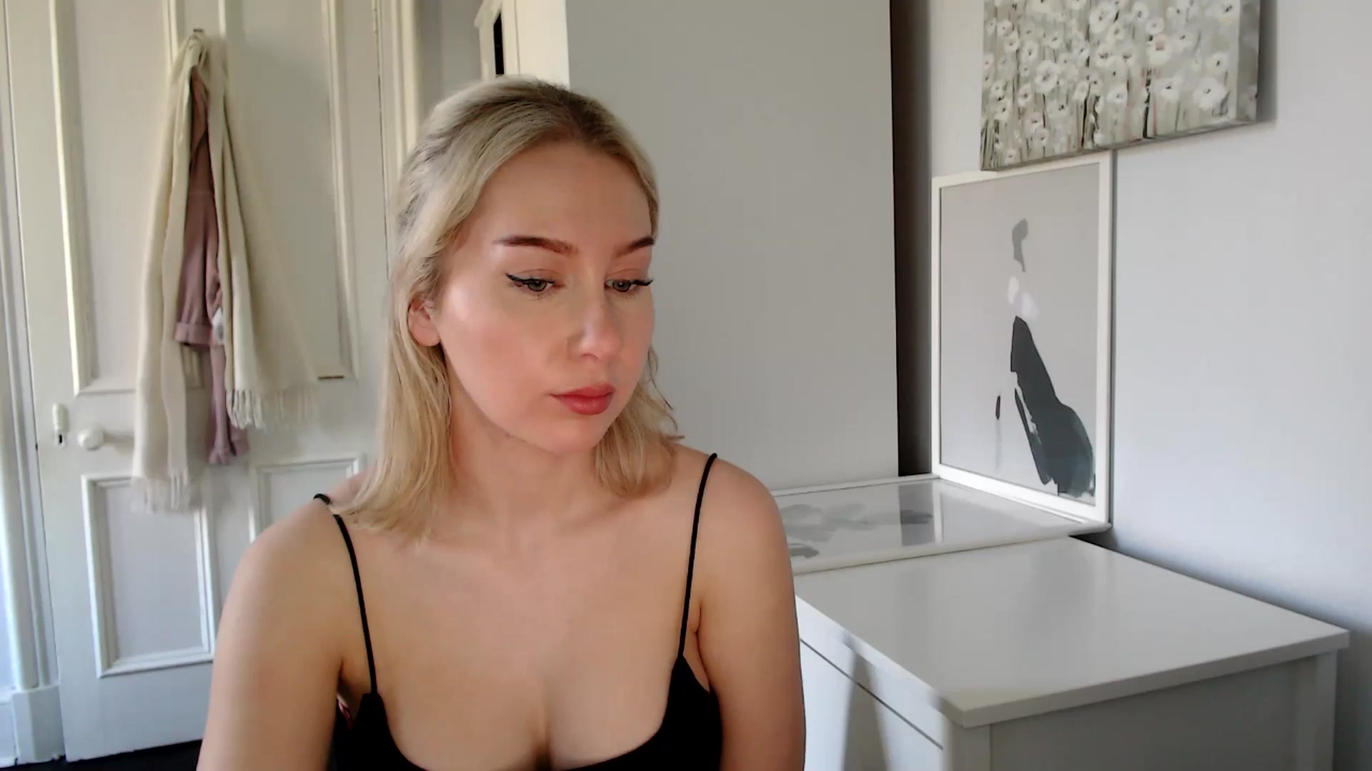 Gallery image thumbnail from British_Cutie's myfreecams stream on, 04/01/2025, 12:30 image 17 of 20