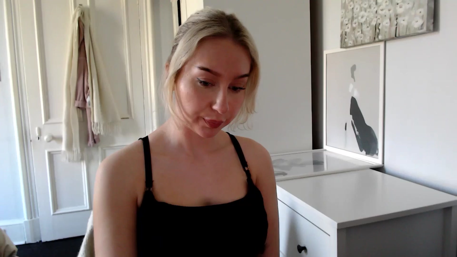 Gallery image thumbnail from British_Cutie's myfreecams stream on, 04/01/2025, 13:24 image 17 of 20