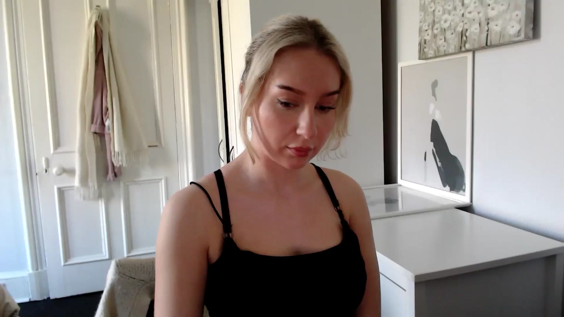 Gallery image thumbnail from British_Cutie's myfreecams stream on, 04/01/2025, 13:24 image 19 of 20