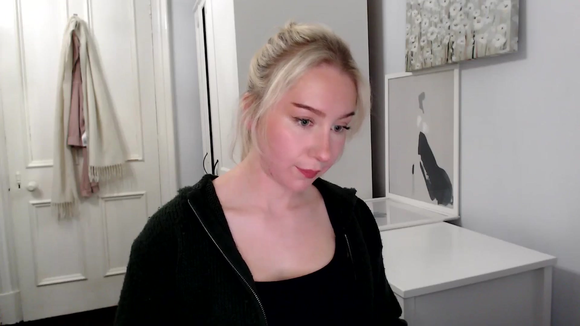 Gallery image thumbnail from British_Cutie's myfreecams stream on, 04/01/2025, 20:24 image 5 of 20