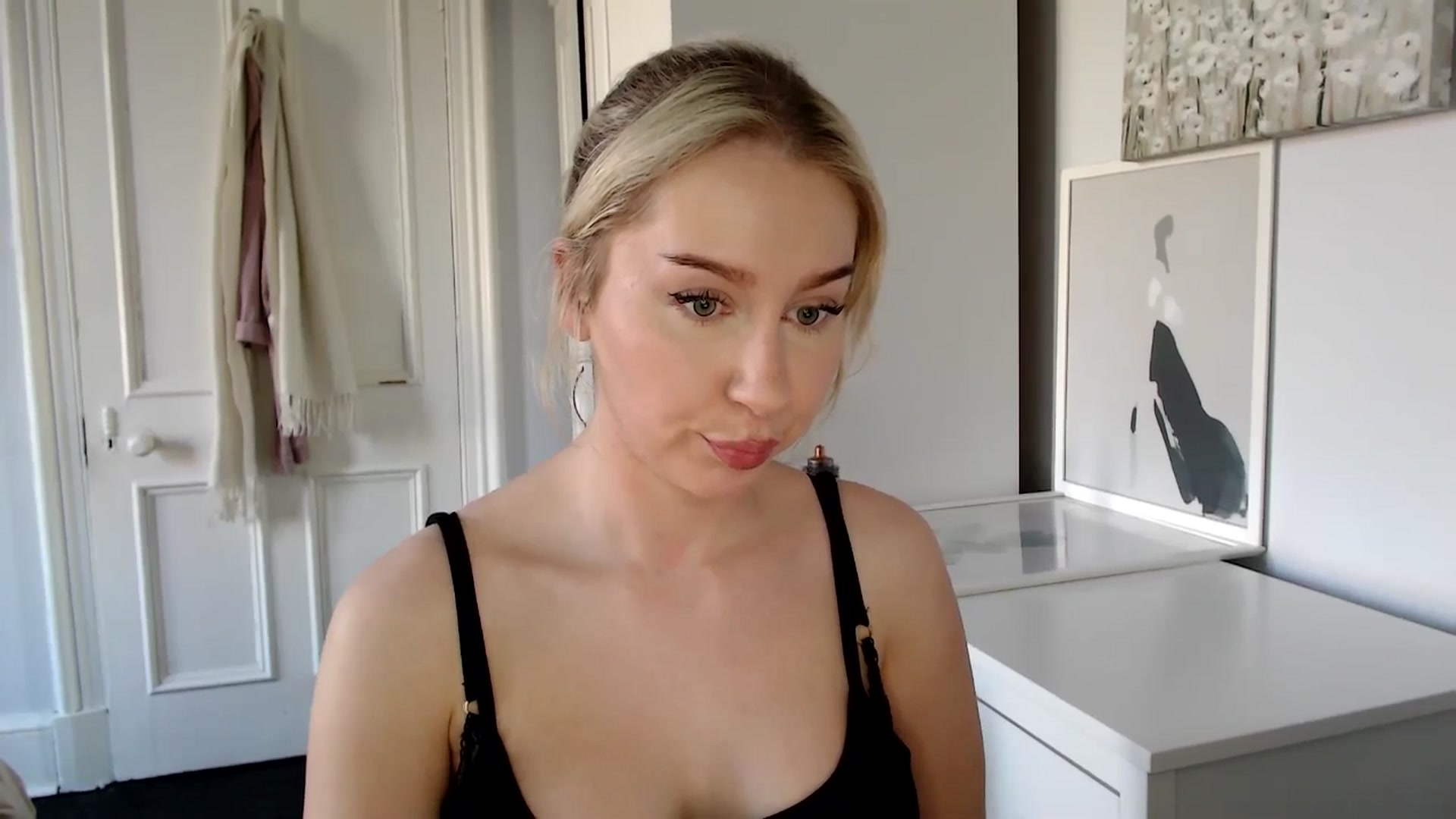 Gallery image thumbnail from British_Cutie's myfreecams stream on, 04/02/2025, 15:12 image 18 of 20