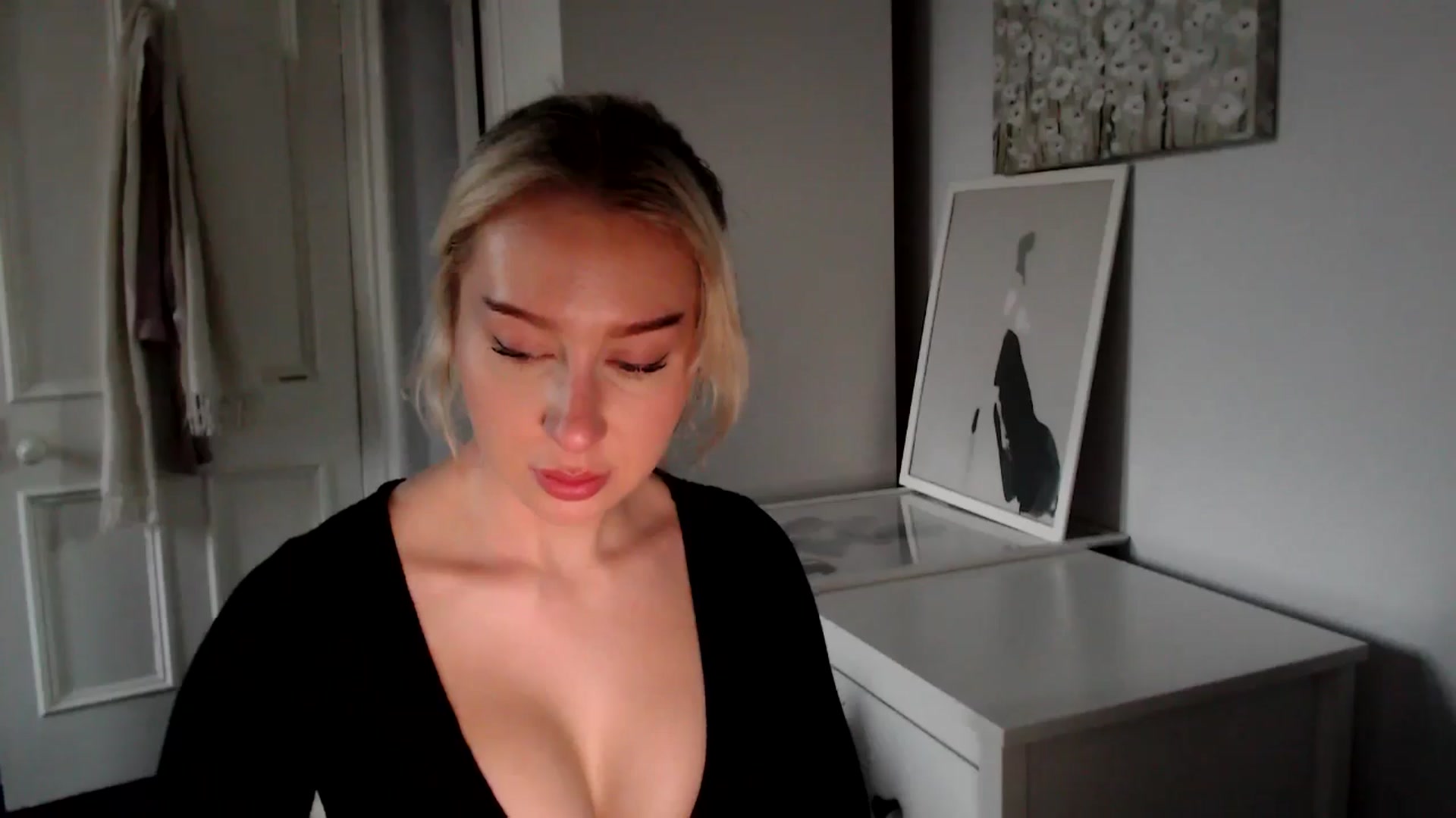 Gallery image thumbnail from British_Cutie's myfreecams stream on, 04/02/2025, 18:49 image 5 of 20
