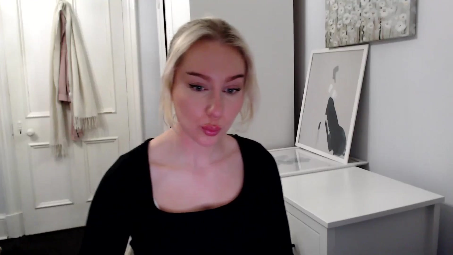 Gallery image thumbnail from British_Cutie's myfreecams stream on, 04/02/2025, 19:28 image 2 of 20