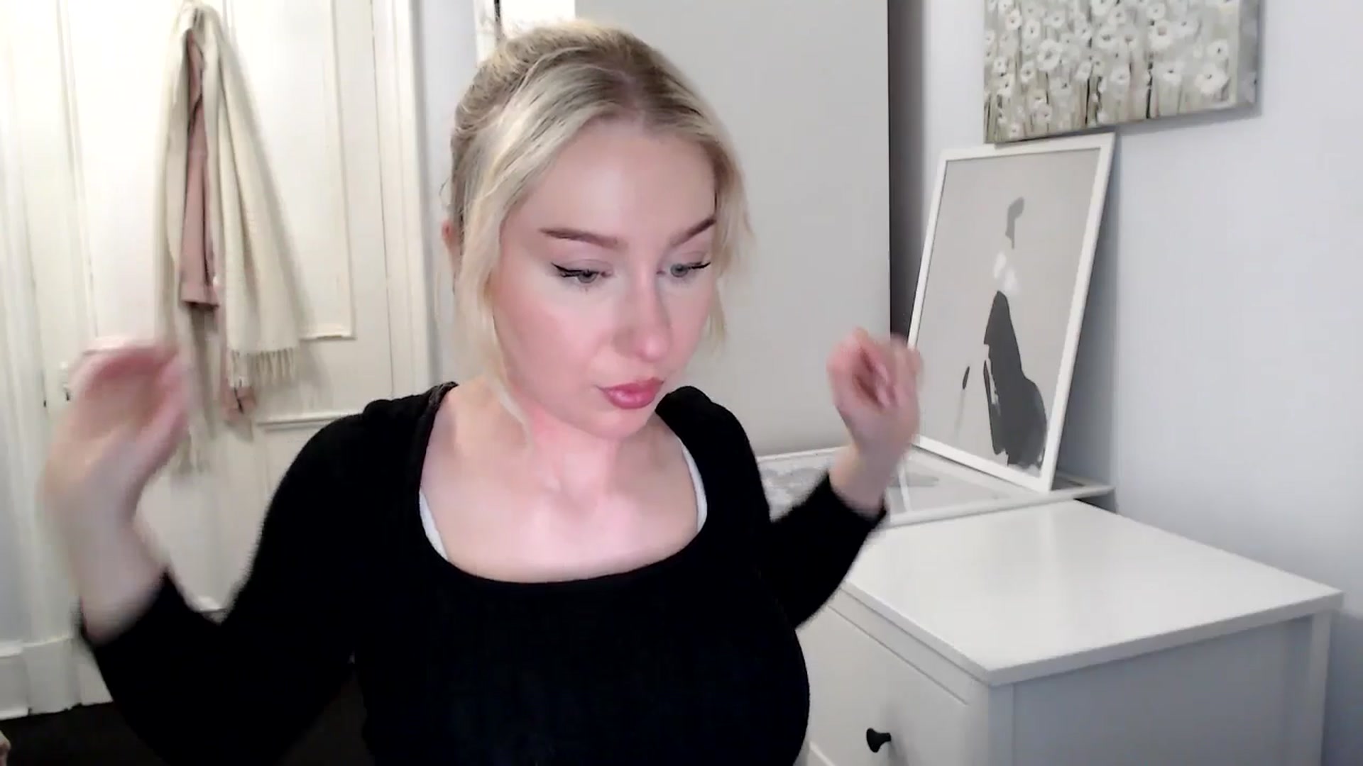 Gallery image thumbnail from British_Cutie's myfreecams stream on, 04/02/2025, 19:28 image 5 of 20