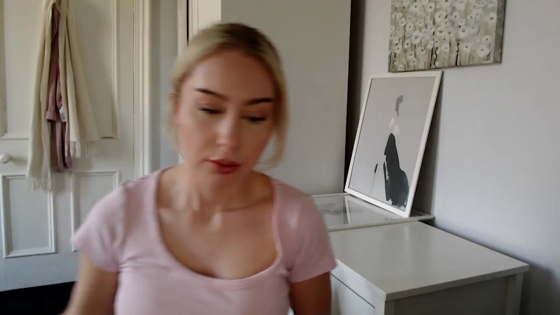 Gallery image thumbnail from British_Cutie's myfreecams stream on, 04/03/2025, 11:58 image 18 of 20