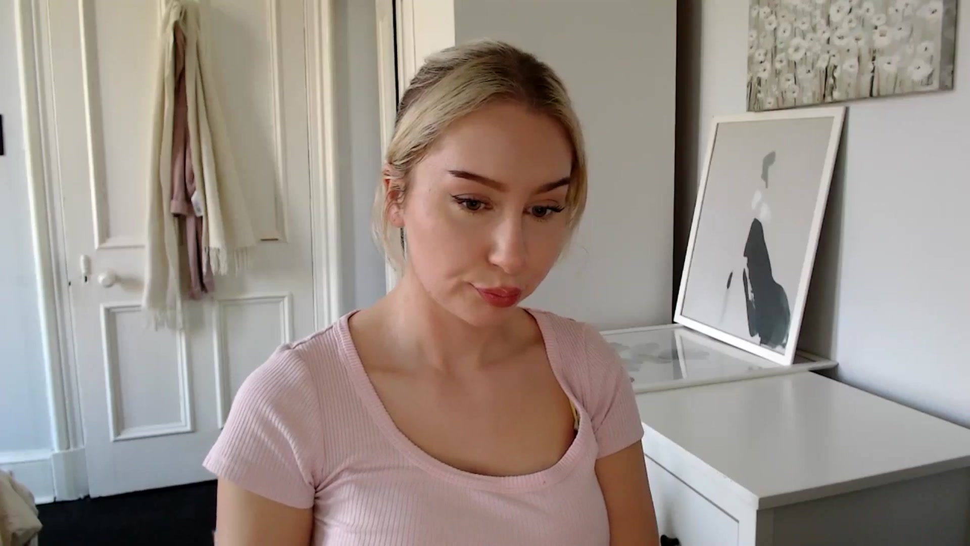 Gallery image thumbnail from British_Cutie's myfreecams stream on, 04/03/2025, 11:58 image 20 of 20