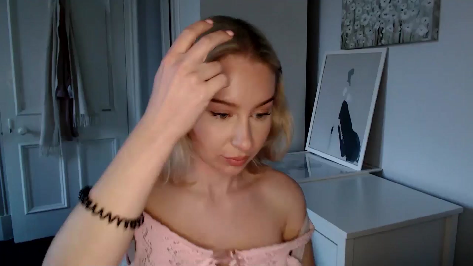 Gallery image thumbnail from British_Cutie's myfreecams stream on, 04/03/2025, 18:23 image 1 of 20