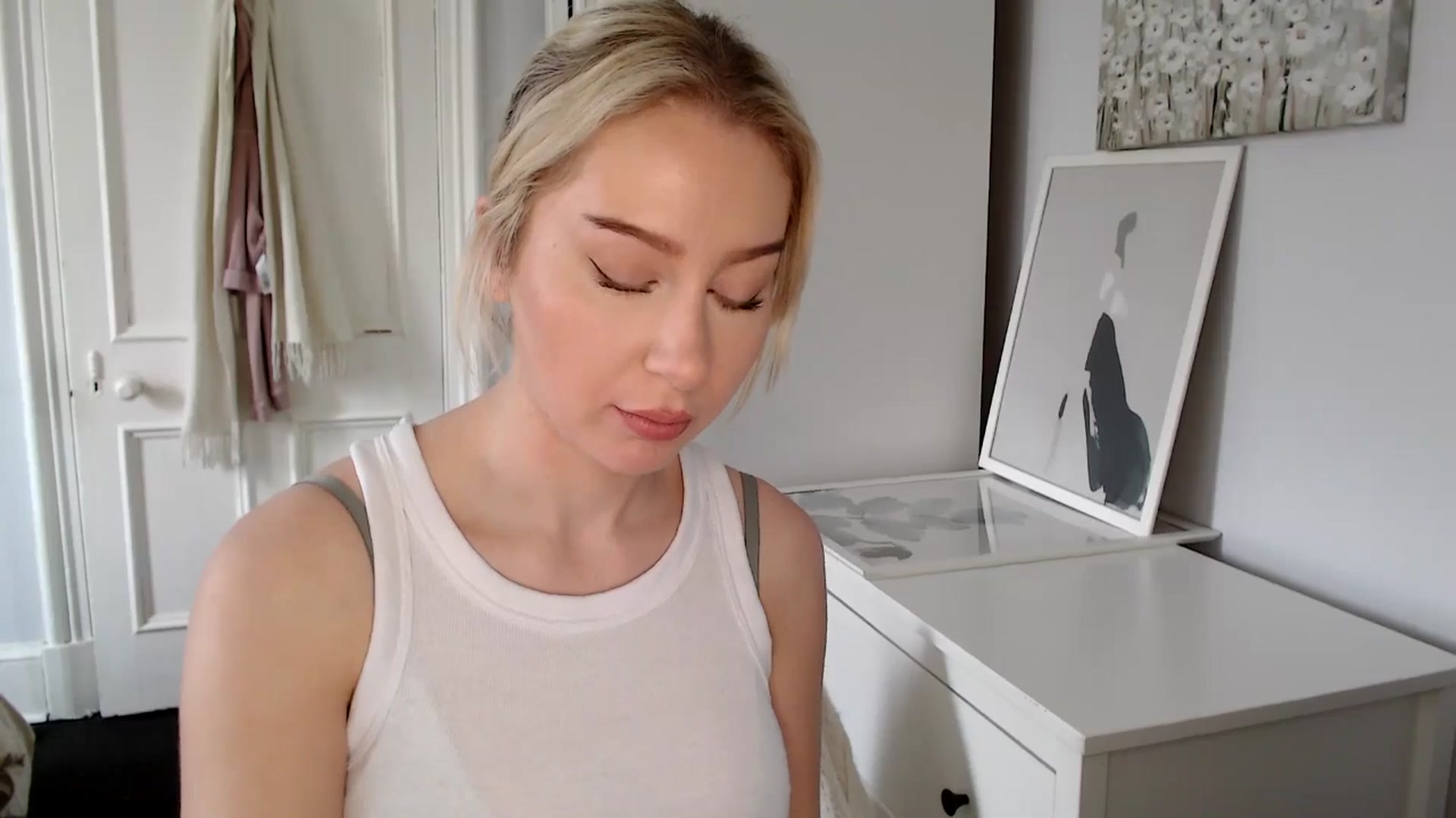 Gallery image thumbnail from British_Cutie's myfreecams stream on, 04/04/2025, 09:37 image 19 of 20