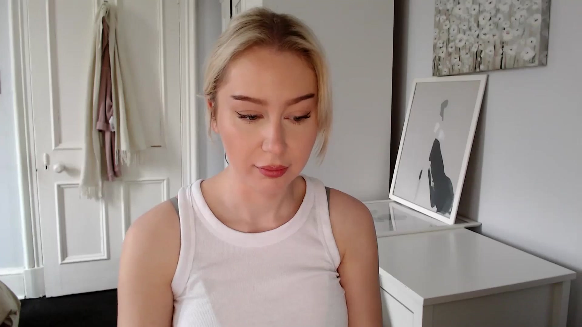 Gallery image thumbnail from British_Cutie's myfreecams stream on, 04/04/2025, 09:37 image 7 of 20