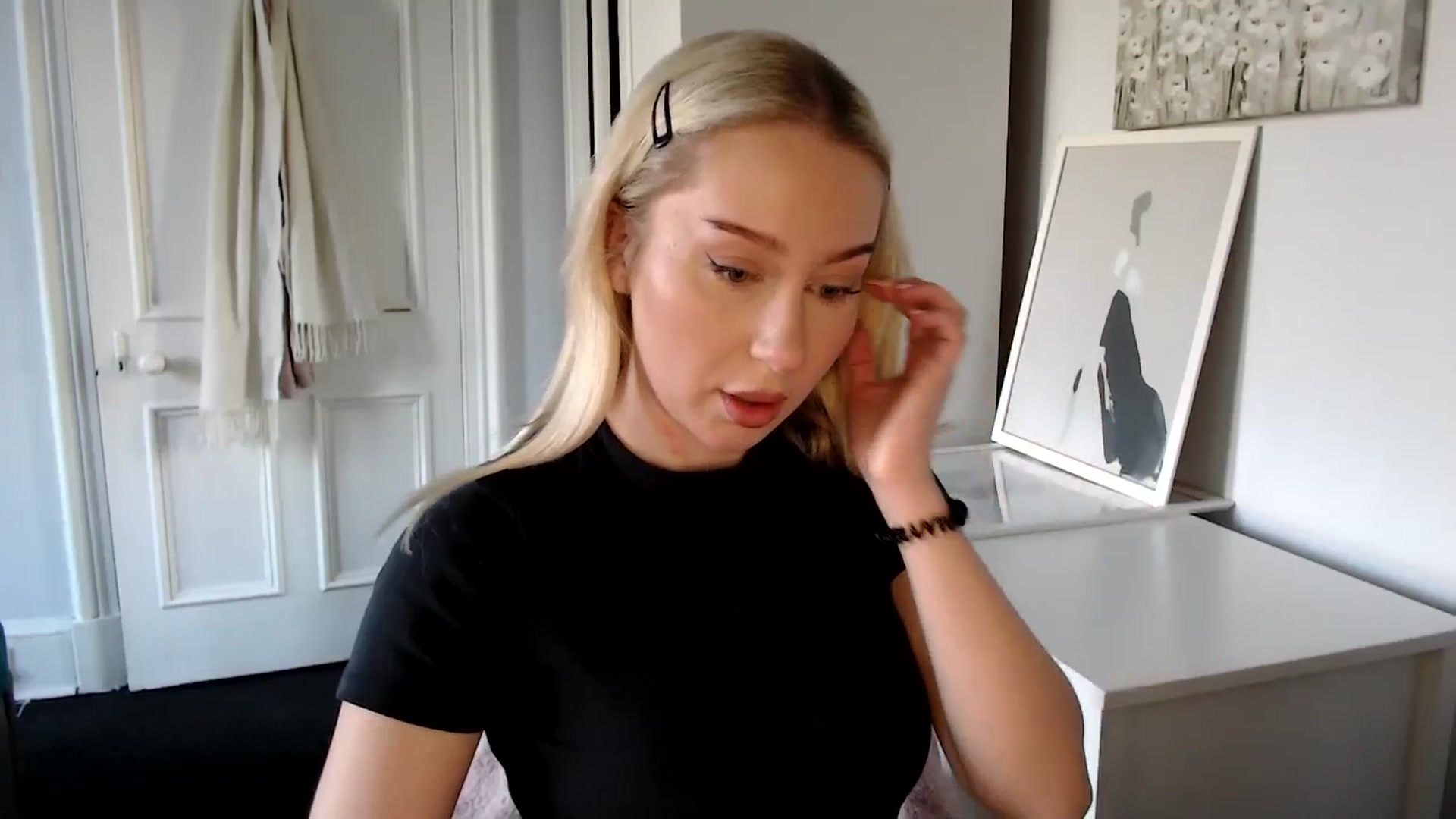 Gallery image thumbnail from British_Cutie's myfreecams stream on, 04/06/2025, 16:47 image 3 of 20