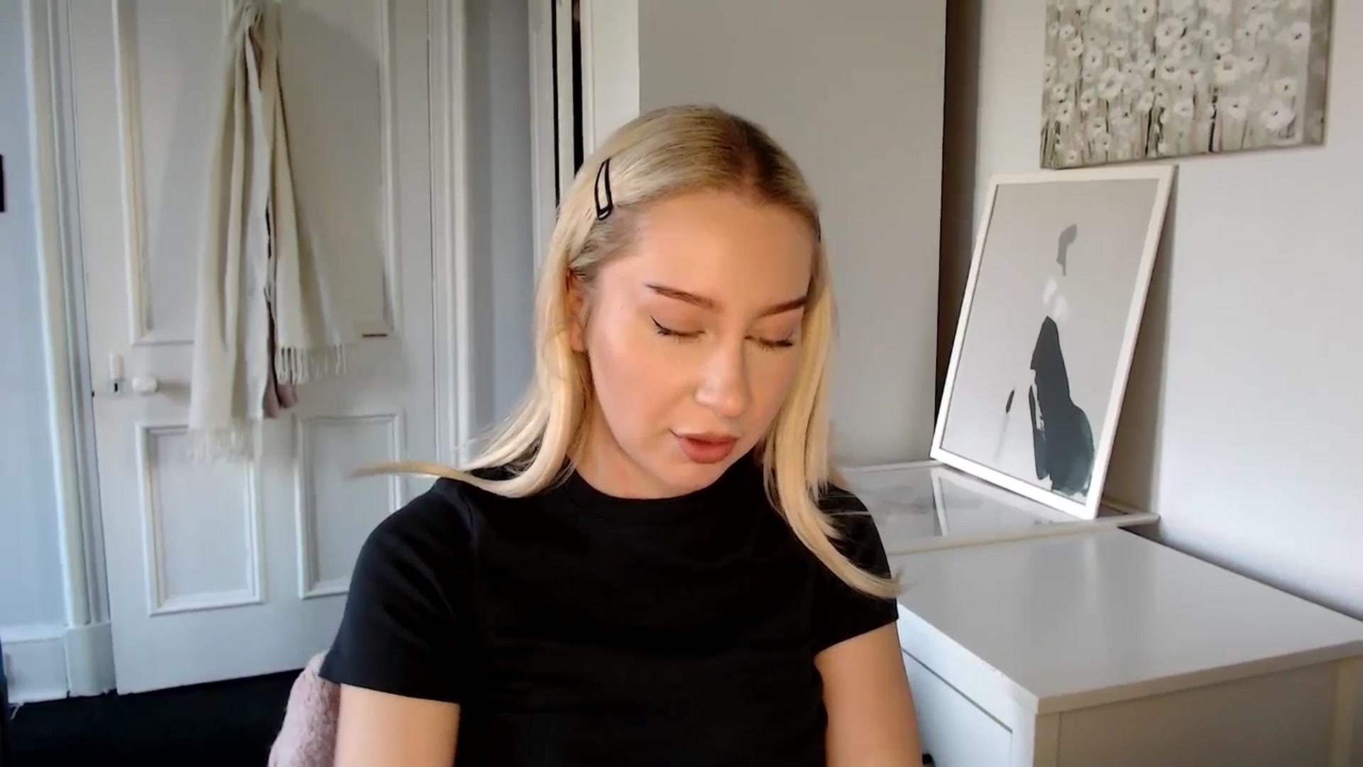 Gallery image thumbnail from British_Cutie's myfreecams stream on, 04/06/2025, 16:47 image 15 of 20