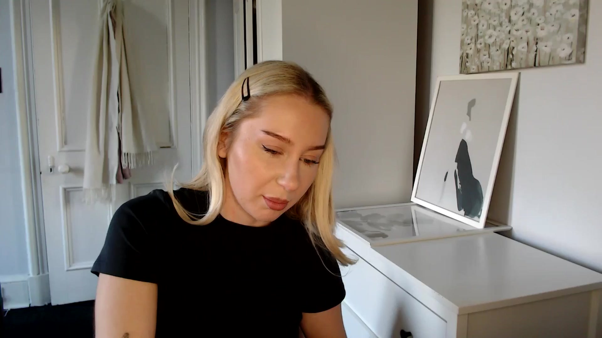 Gallery image thumbnail from British_Cutie's myfreecams stream on, 04/06/2025, 16:47 image 16 of 20