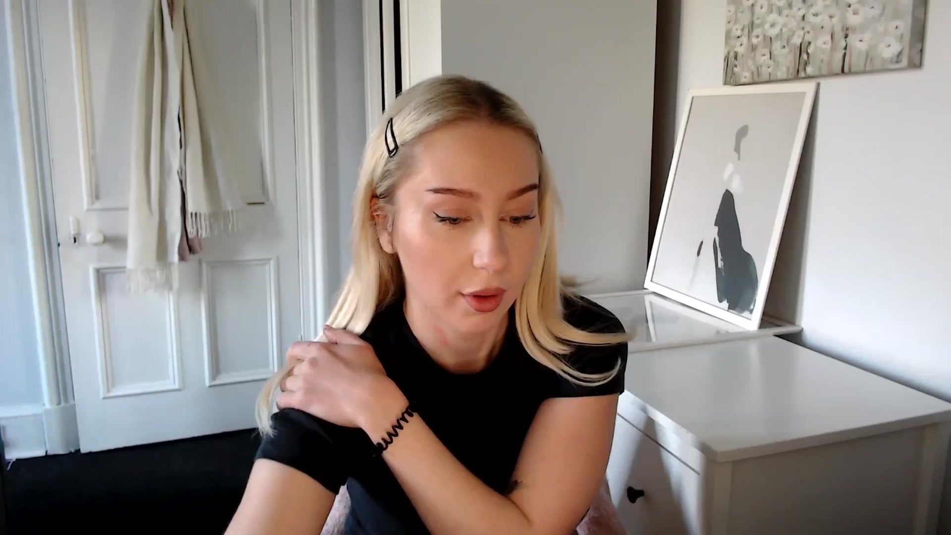 Gallery image thumbnail from British_Cutie's myfreecams stream on, 04/06/2025, 16:47 image 1 of 20