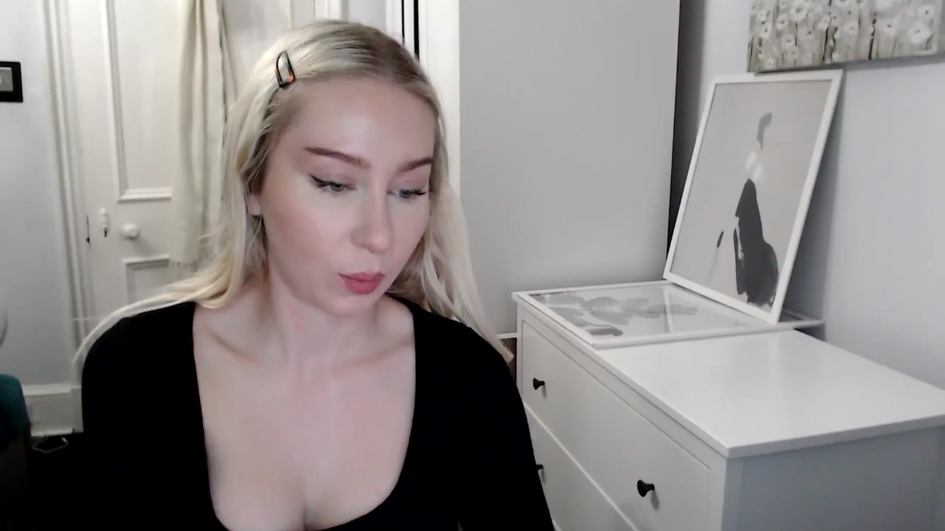 Gallery image thumbnail from British_Cutie's myfreecams stream on, 04/07/2025, 20:08 image 18 of 20