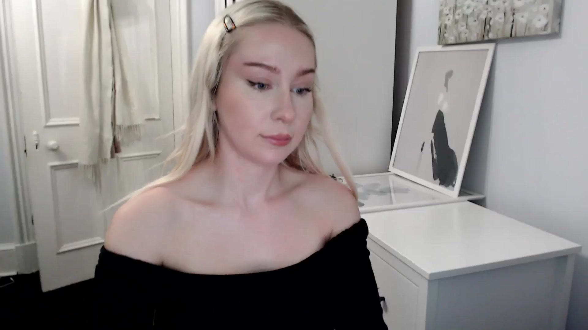 Gallery image thumbnail from British_Cutie's myfreecams stream on, 04/07/2025, 20:08 image 5 of 20
