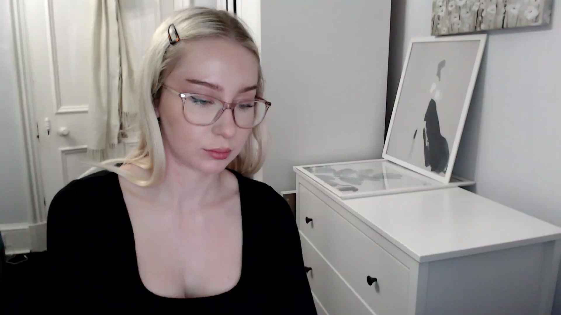 Gallery image thumbnail from British_Cutie's myfreecams stream on, 04/07/2025, 20:08 image 14 of 20
