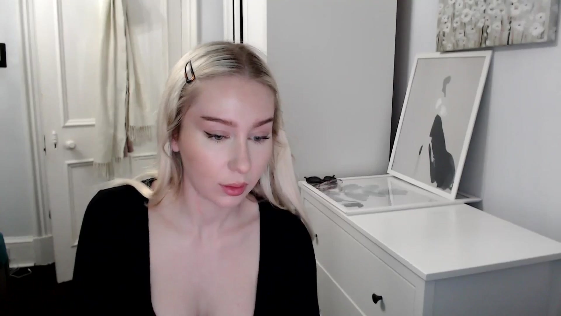 Gallery image thumbnail from British_Cutie's myfreecams stream on, 04/07/2025, 20:08 image 12 of 20