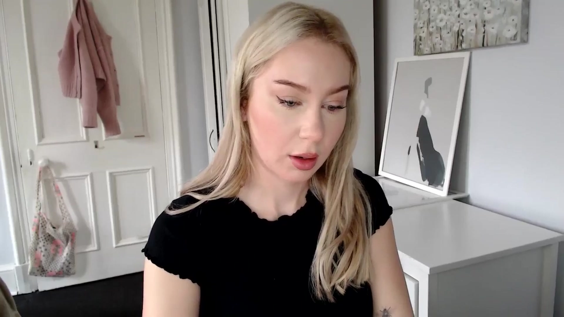 Gallery image thumbnail from British_Cutie's myfreecams stream on, 04/17/2025, 07:22 image 4 of 20