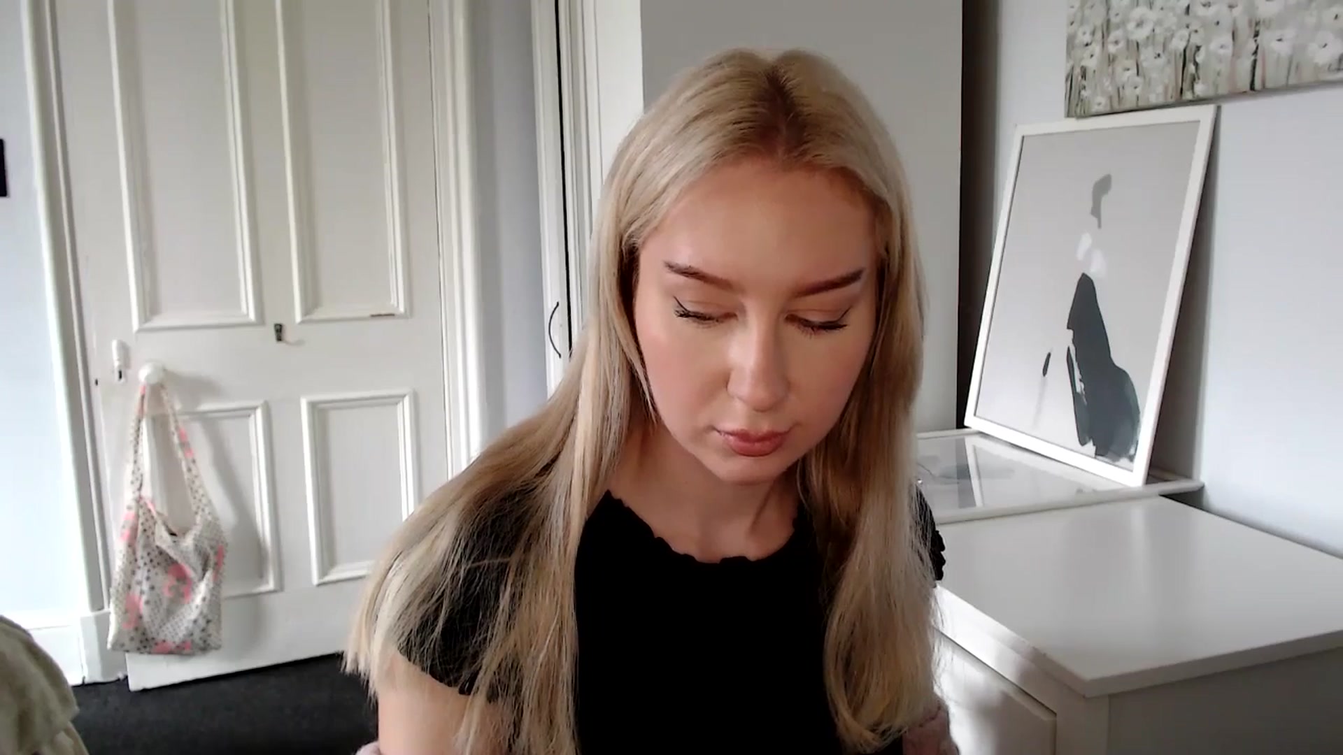Gallery image thumbnail from British_Cutie's myfreecams stream on, 04/17/2025, 09:55 image 15 of 20