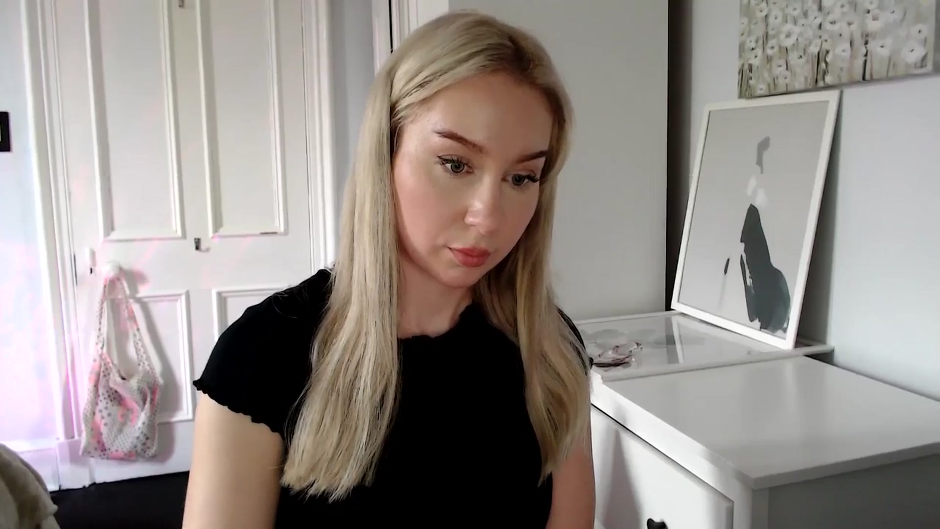 Gallery image thumbnail from British_Cutie's myfreecams stream on, 04/17/2025, 12:58 image 16 of 20