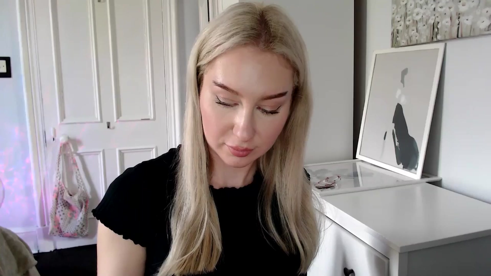 Gallery image thumbnail from British_Cutie's myfreecams stream on, 04/17/2025, 13:24 image 11 of 20