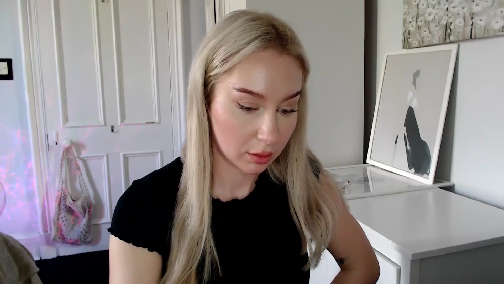 Gallery image thumbnail from British_Cutie's myfreecams stream on, 04/17/2025, 13:24 image 14 of 20