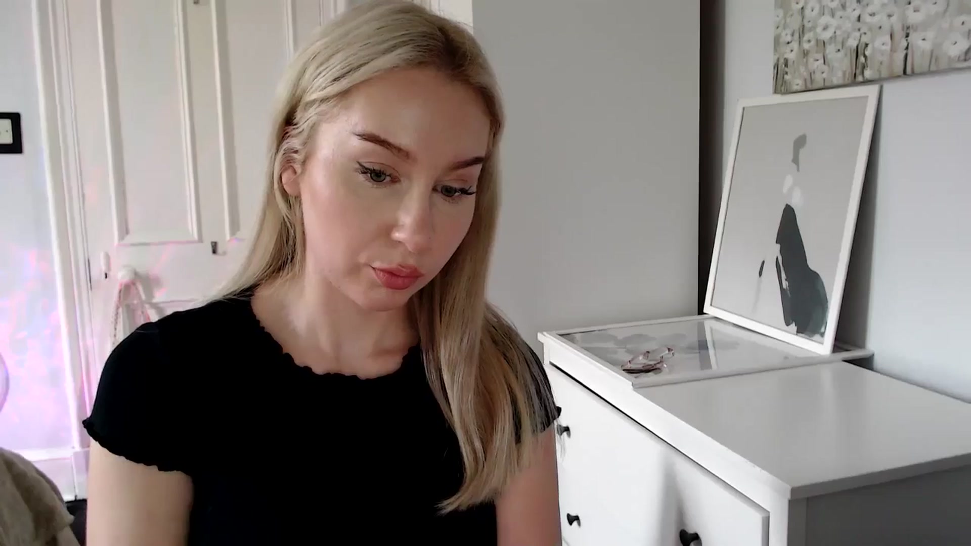 Gallery image thumbnail from British_Cutie's myfreecams stream on, 04/17/2025, 13:24 image 2 of 20