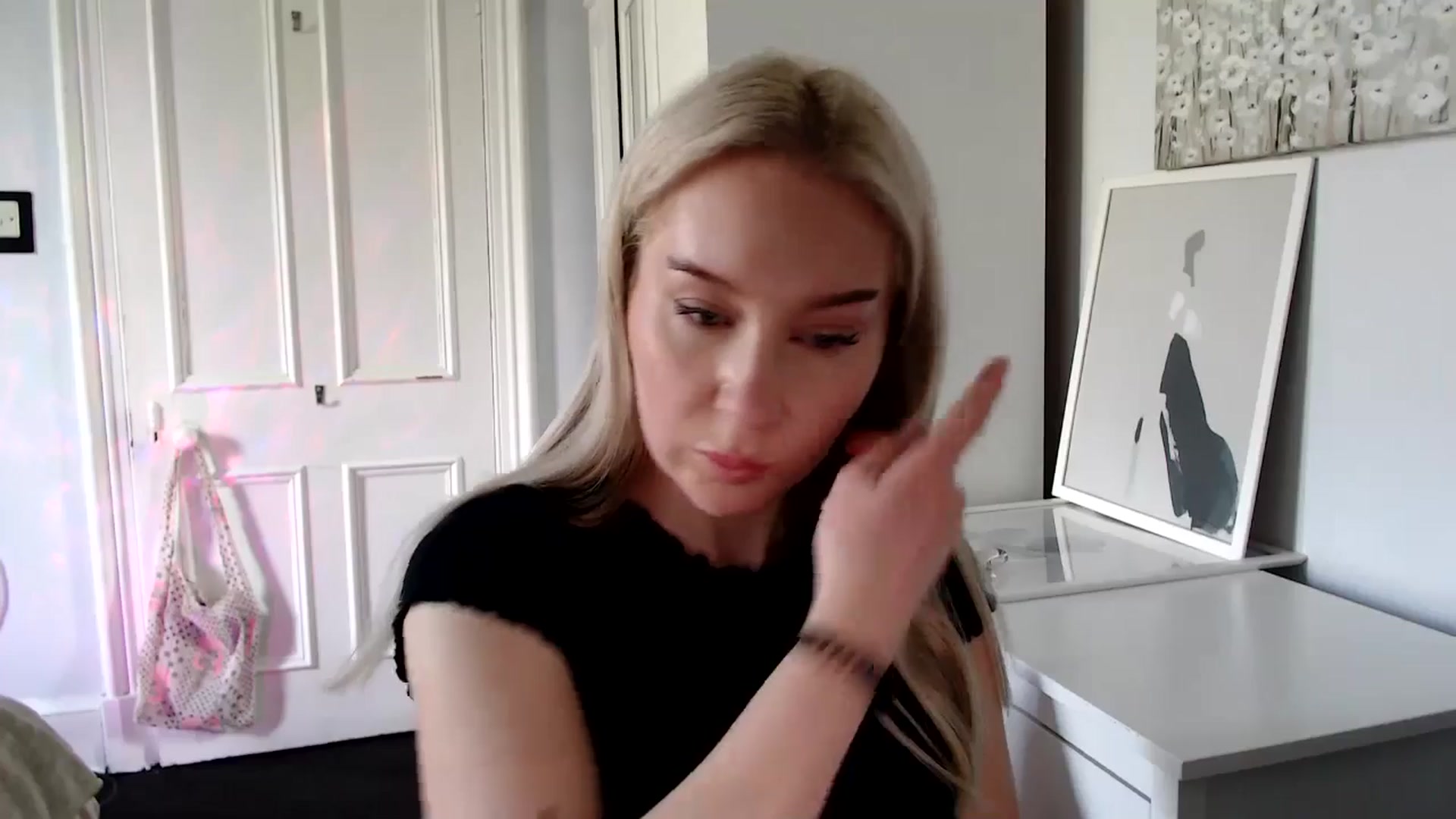 Gallery image thumbnail from British_Cutie's myfreecams stream on, 04/17/2025, 14:30 image 4 of 20
