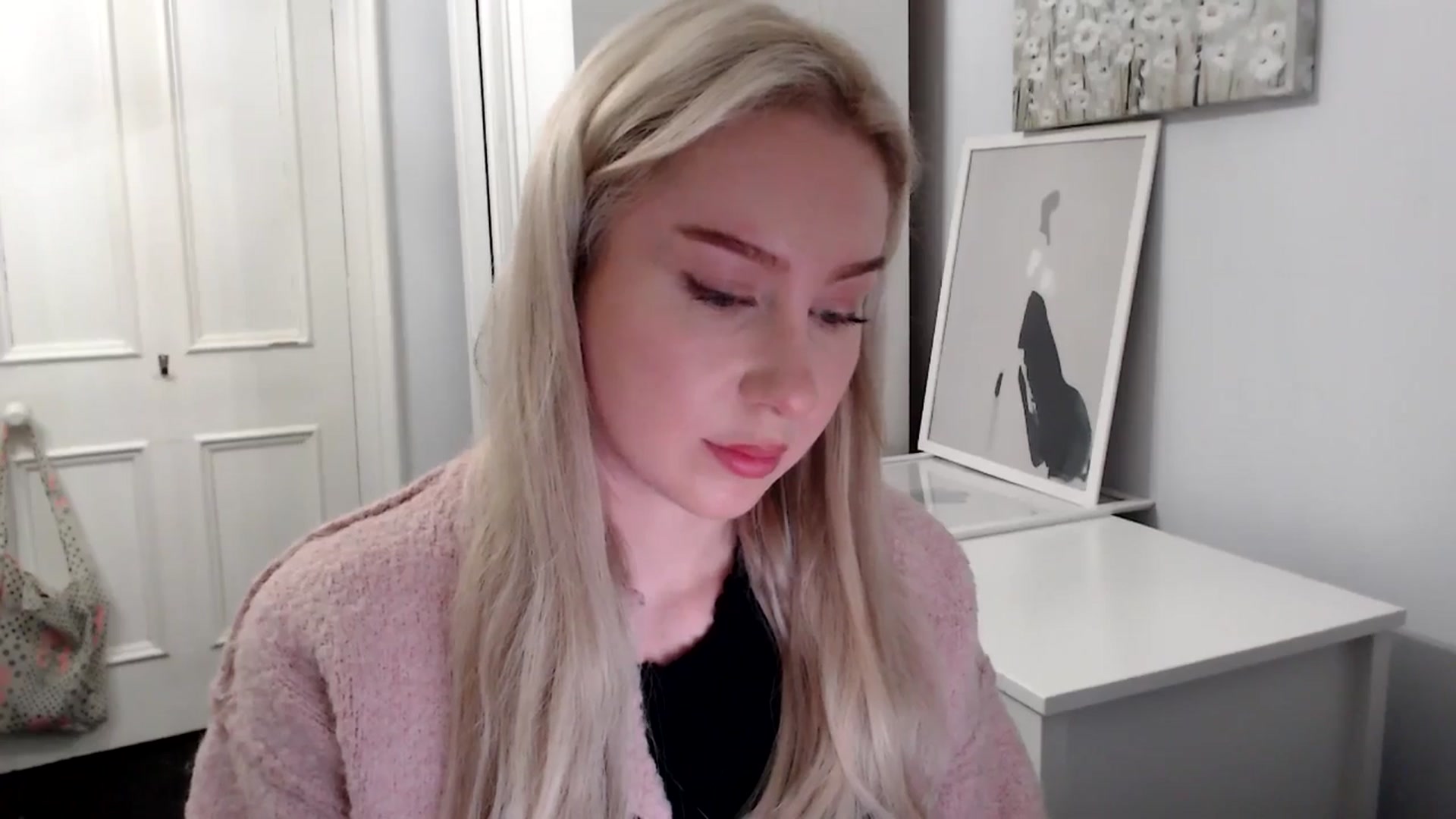 Gallery image thumbnail from British_Cutie's myfreecams stream on, 04/17/2025, 20:20 image 2 of 20