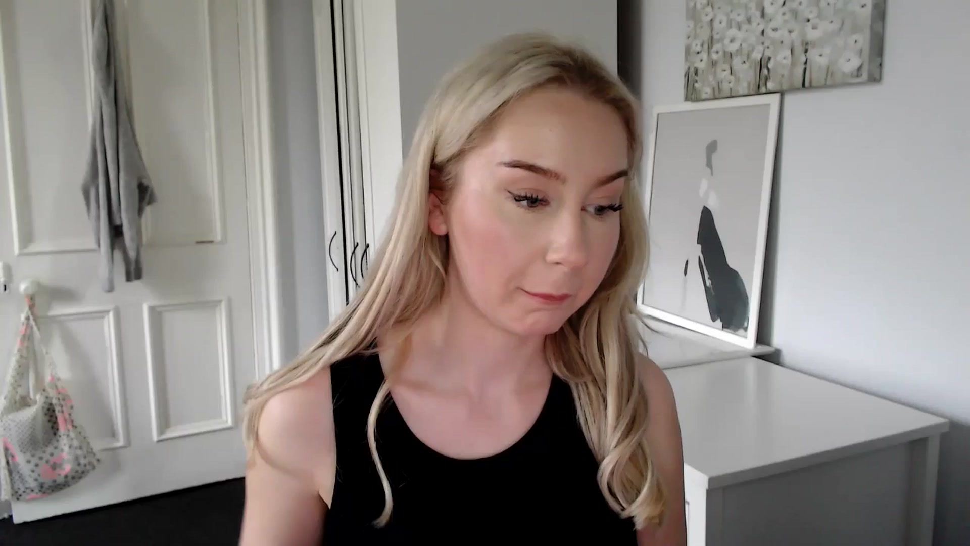 Gallery image thumbnail from British_Cutie's myfreecams stream on, 04/18/2025, 16:00 image 1 of 20