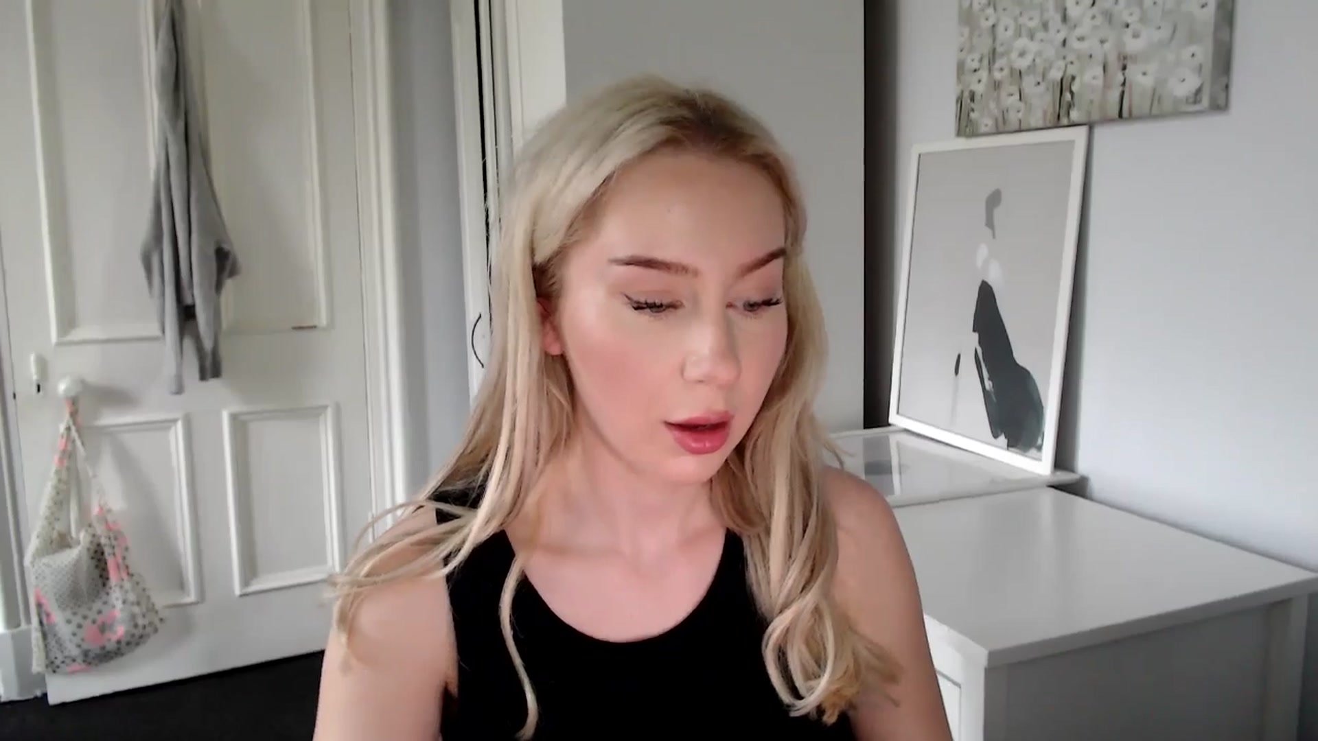 Gallery image thumbnail from British_Cutie's myfreecams stream on, 04/18/2025, 16:00 image 2 of 20