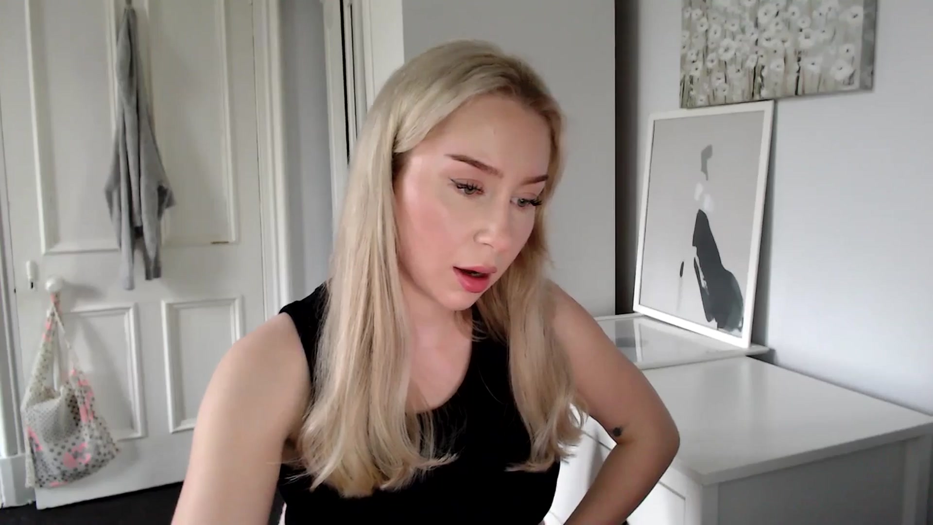 Gallery image thumbnail from British_Cutie's myfreecams stream on, 04/18/2025, 16:00 image 14 of 20