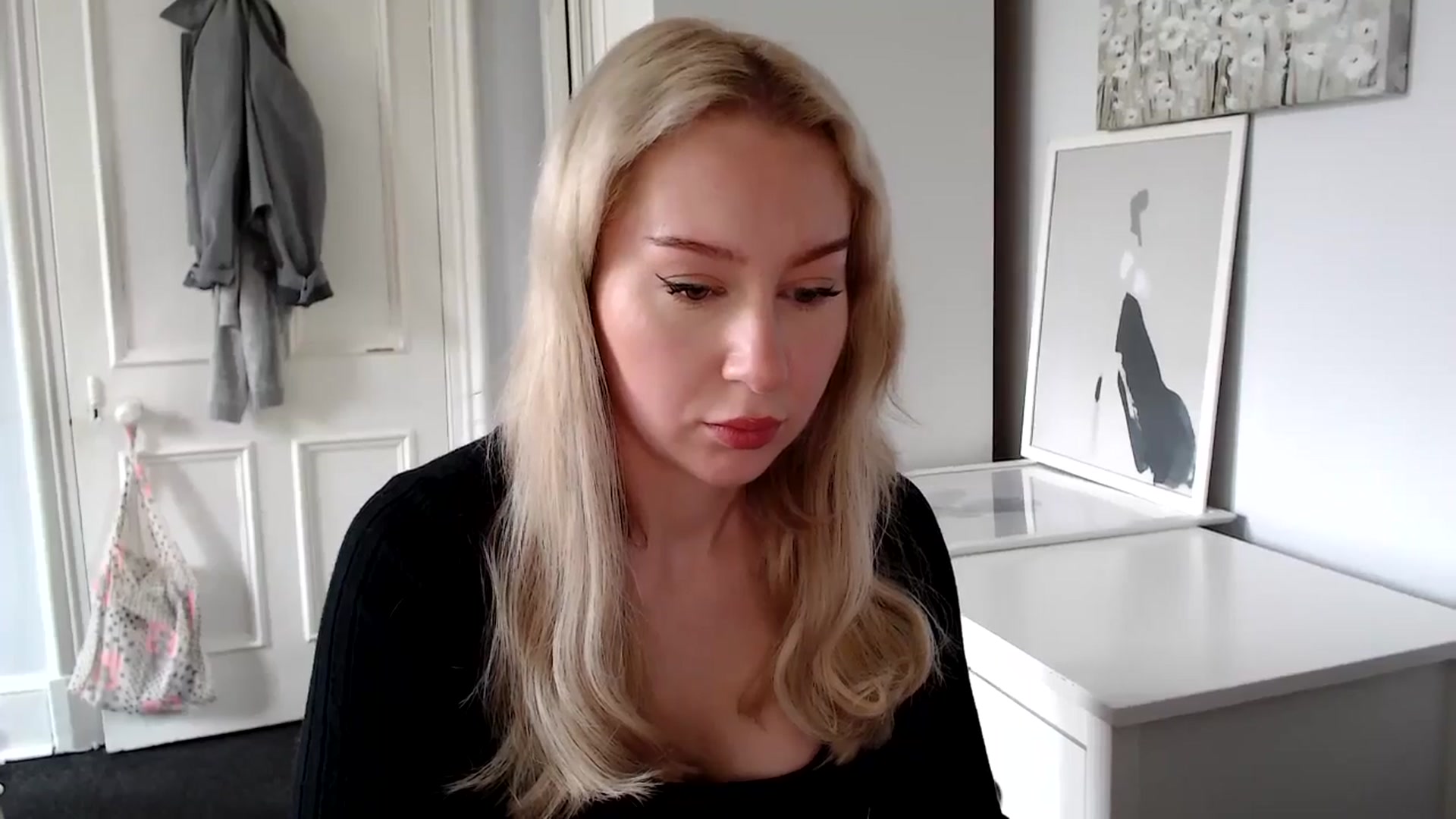 Gallery image thumbnail from British_Cutie's myfreecams stream on, 04/19/2025, 09:38 image 10 of 20
