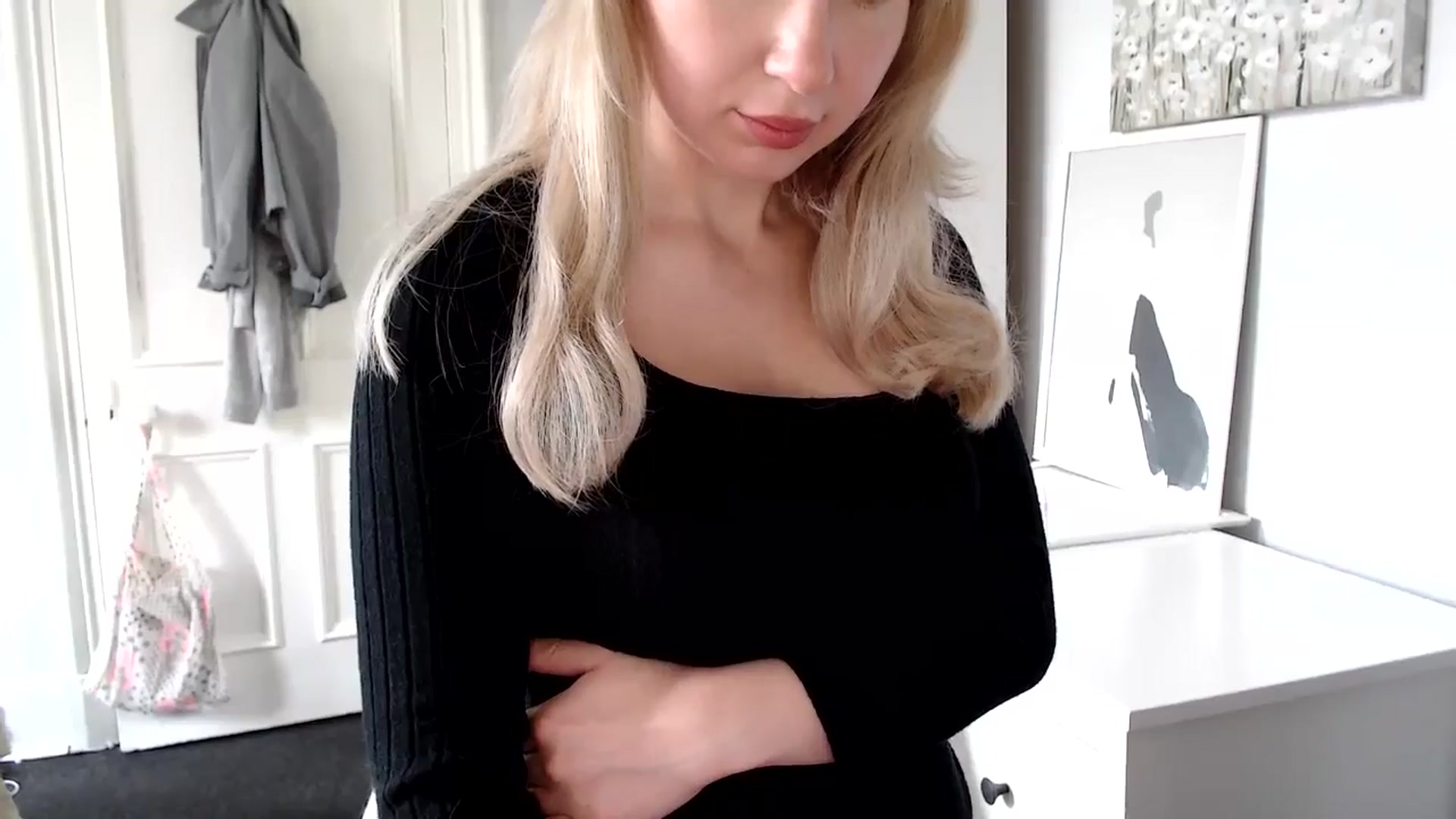 Gallery image thumbnail from British_Cutie's myfreecams stream on, 04/19/2025, 09:38 image 18 of 20
