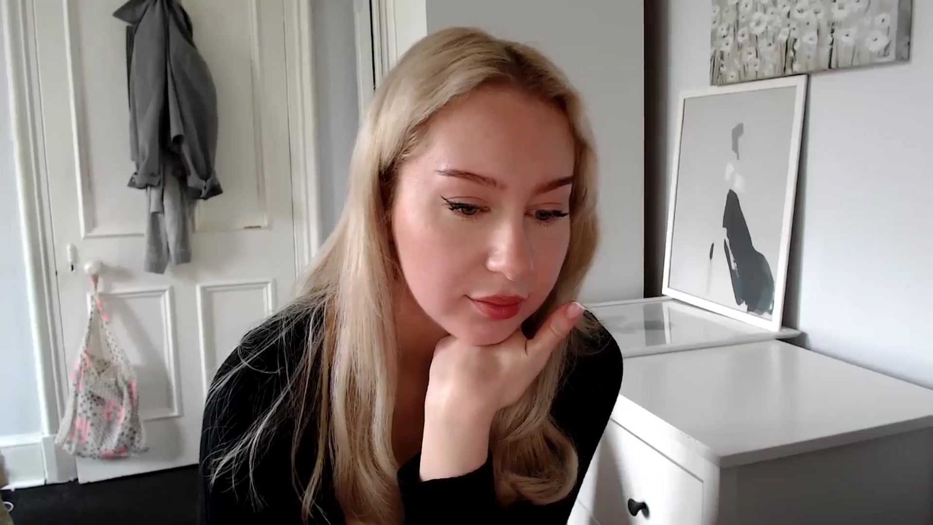 Gallery image thumbnail from British_Cutie's myfreecams stream on, 04/19/2025, 09:38 image 19 of 20