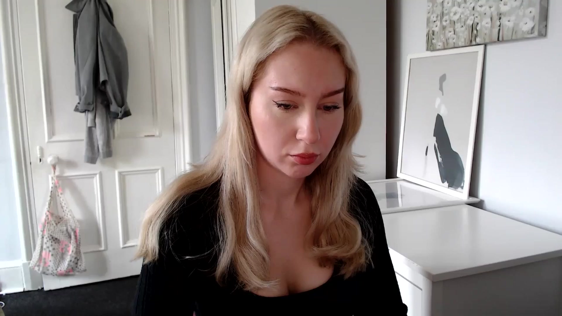 Gallery image thumbnail from British_Cutie's myfreecams stream on, 04/19/2025, 09:38 image 13 of 20
