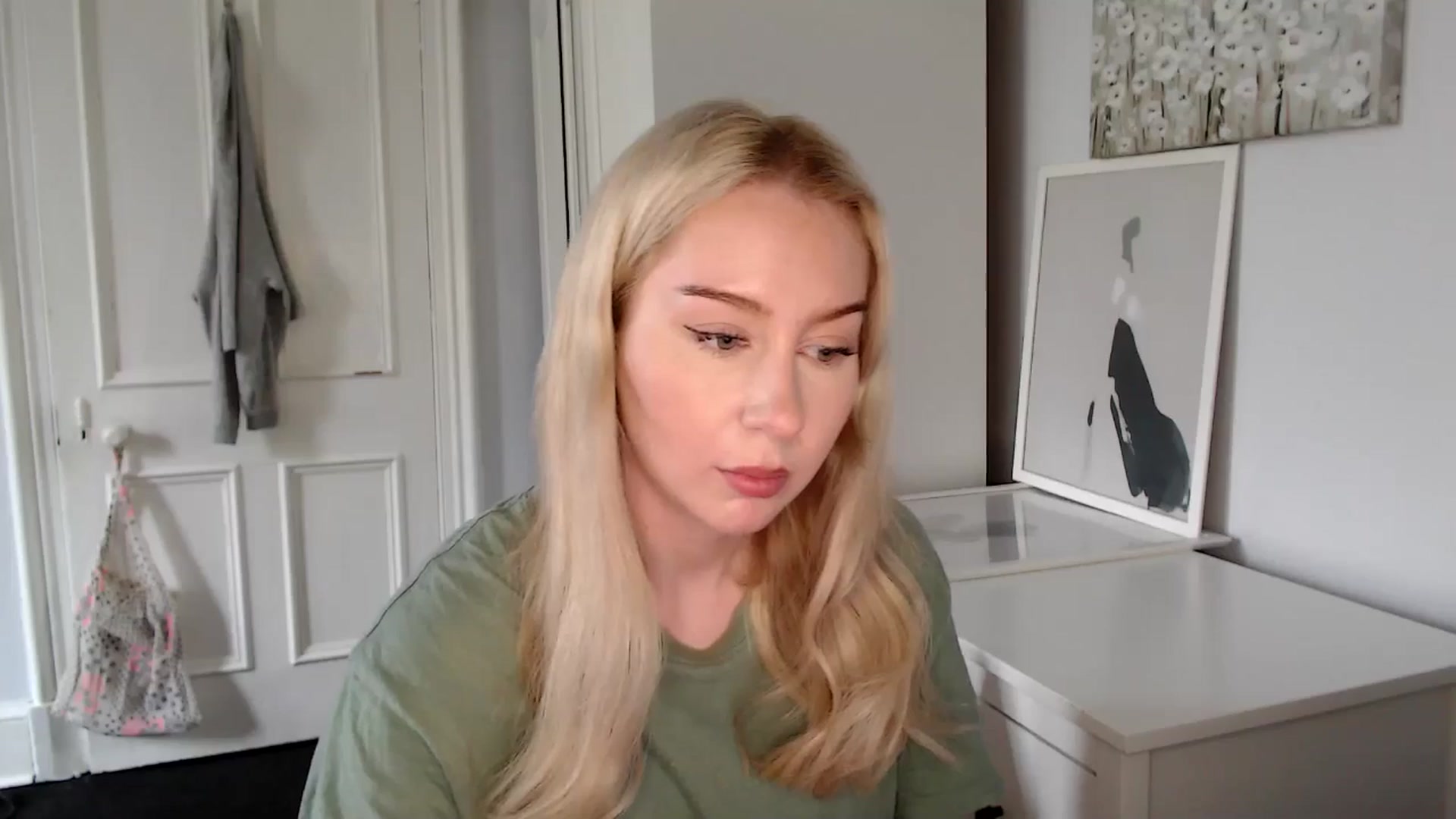 Gallery image thumbnail from British_Cutie's myfreecams stream on, 04/21/2025, 14:10 image 2 of 20