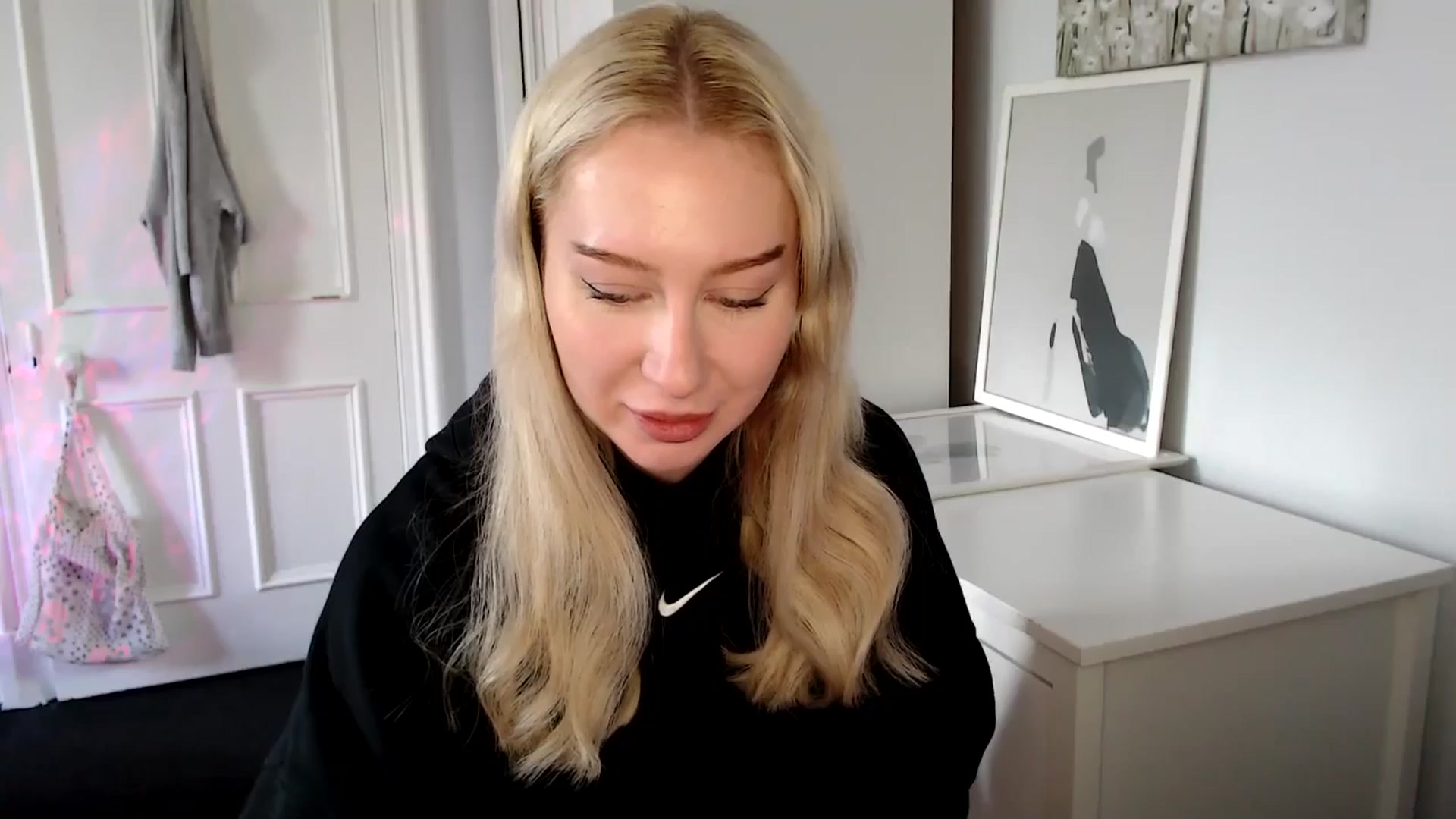 Gallery image thumbnail from British_Cutie's myfreecams stream on, 04/22/2025, 12:58 image 3 of 20