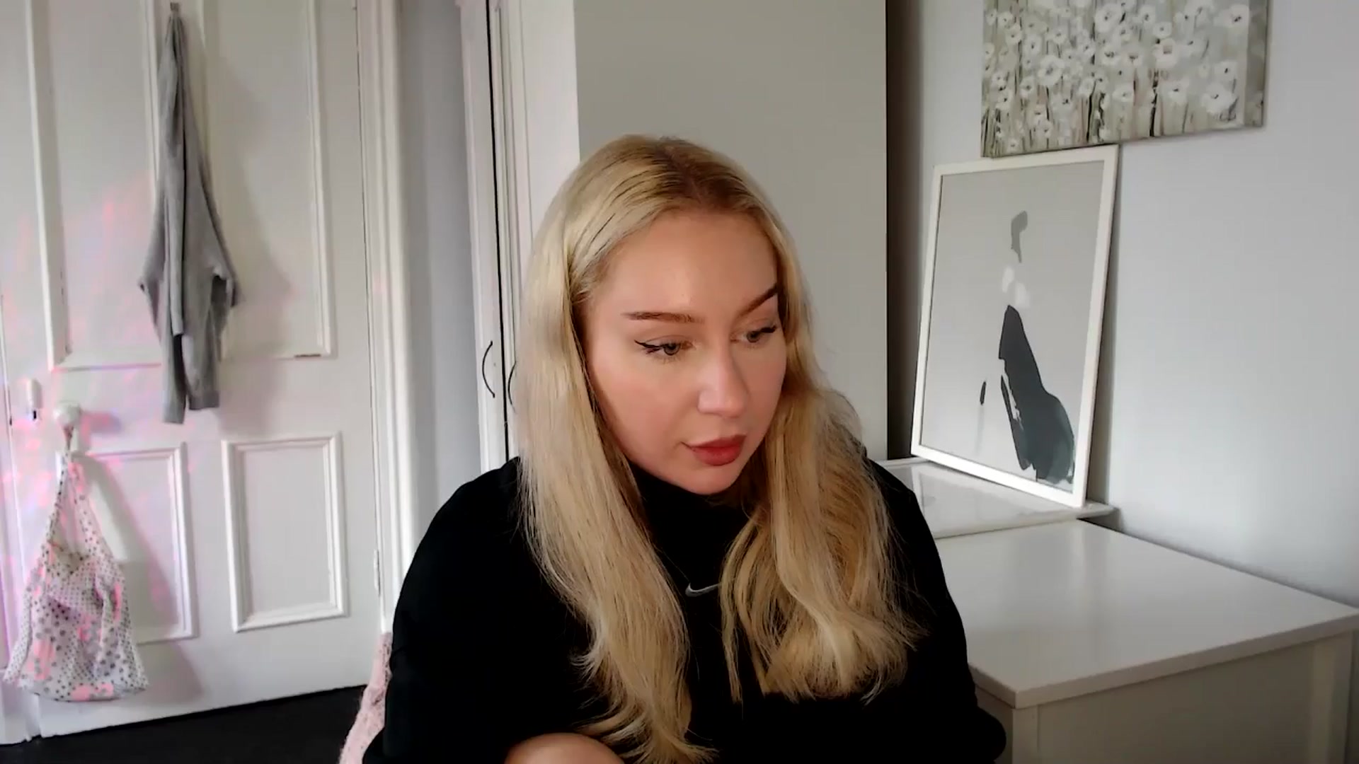 Gallery image thumbnail from British_Cutie's myfreecams stream on, 04/22/2025, 12:58 image 1 of 20