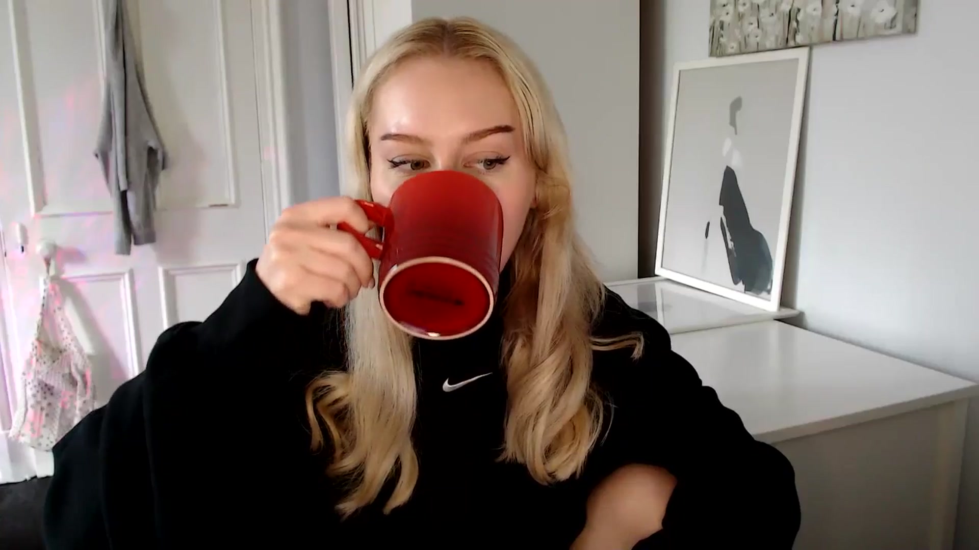 Gallery image thumbnail from British_Cutie's myfreecams stream on, 04/22/2025, 12:58 image 9 of 20