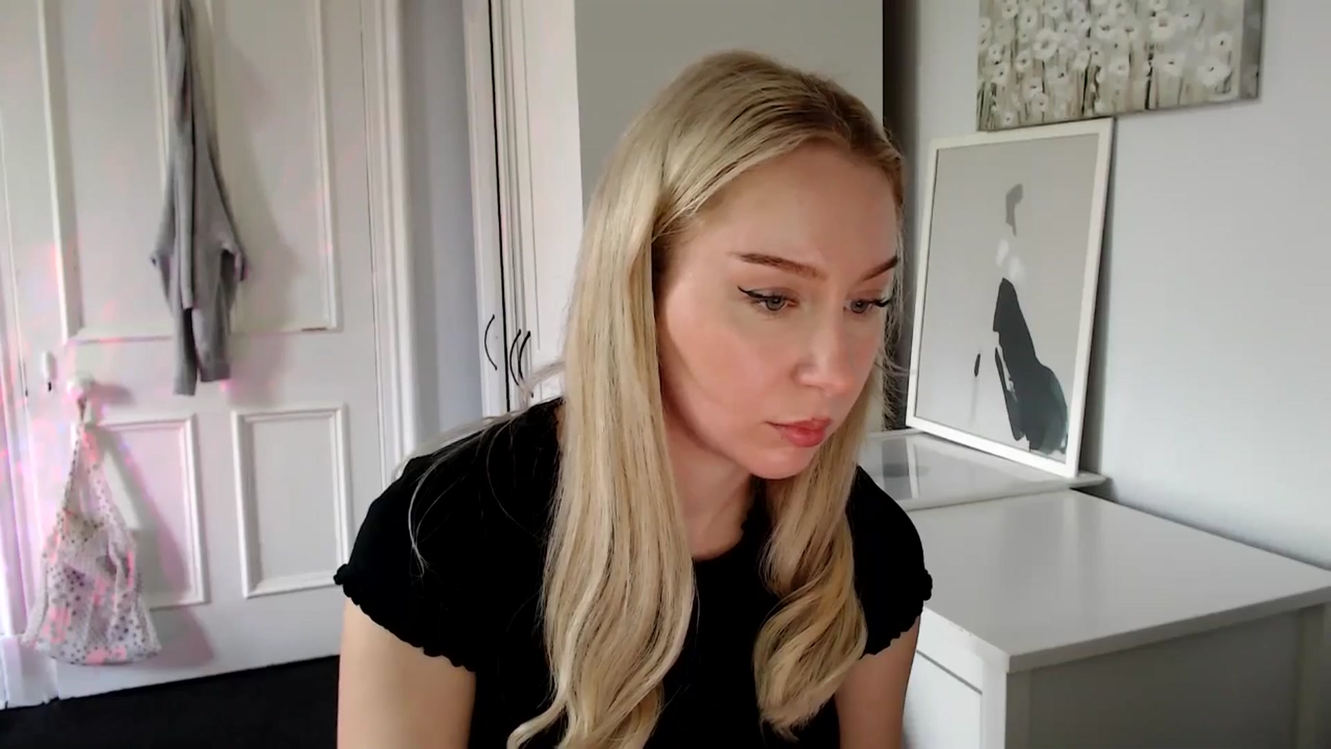 Gallery image thumbnail from British_Cutie's myfreecams stream on, 04/22/2025, 13:27 image 20 of 20
