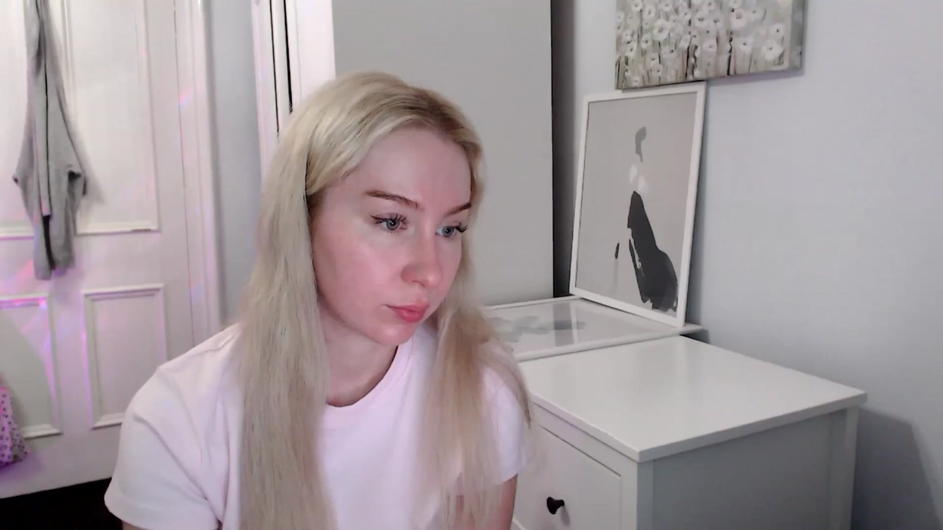 Gallery image thumbnail from British_Cutie's myfreecams stream on, 04/22/2025, 19:56 image 5 of 20